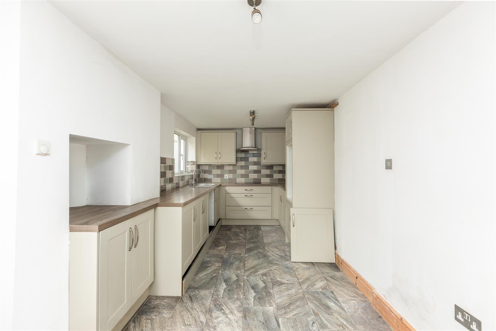 Myrtle Hill, Llanelli, SA15 4BH